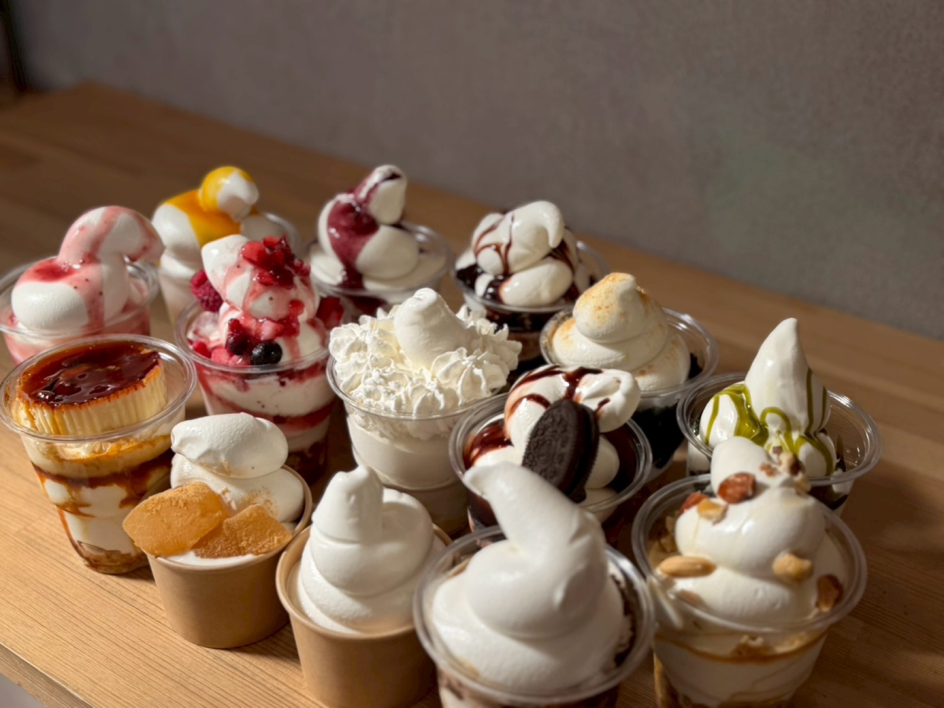 CRAZYABOUT ICECREAM メインビジュアル